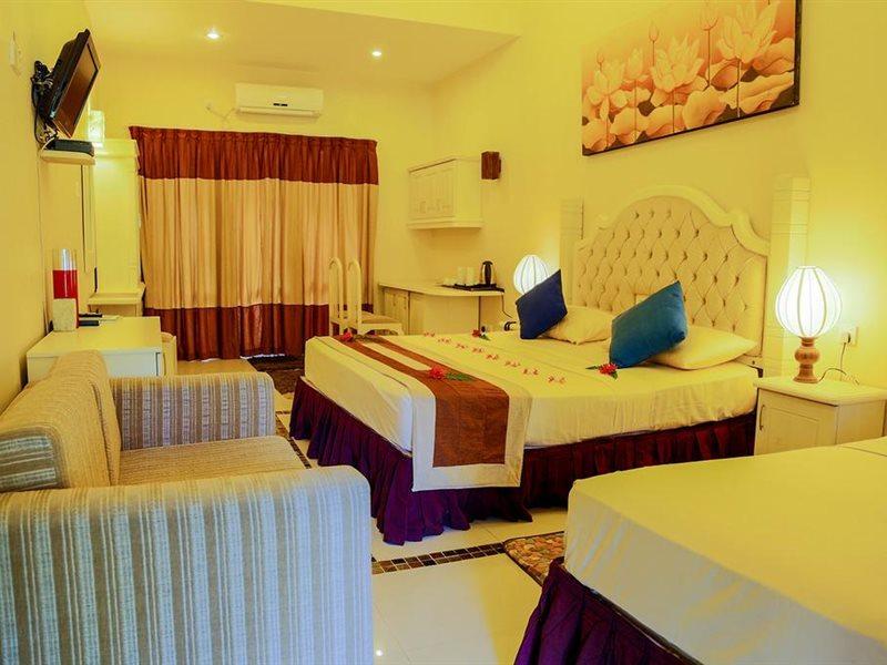 Miridiya Lake Resort Anuradhapura Esterno foto