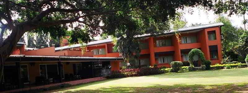 Miridiya Lake Resort Anuradhapura Esterno foto